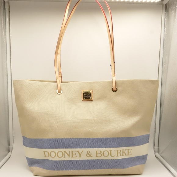 dooney and bourke addison tote